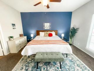 Family Retreat - Near Shopping, Dining & Beach - Corpus Christi - 0