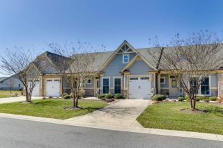 Shuttle to Beach Ocean View Home with Patio - Ocean View - 8