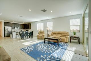 9 Mi to State Farm Stadium Pet-Friendly Home! - Cashion - 6