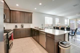 9 Mi to State Farm Stadium Pet-Friendly Home! - Cashion - 3