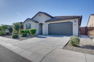 9 Mi to Westgate WFH-Friendly Apt in Tolleson! - Cashion - 8