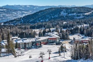 Slalom Creek 2 Bedroom & Den - Rossland - 4