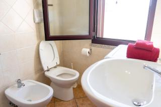Porto Apartments - La Caletta - La Caletta - 3