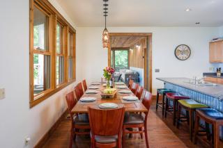 Magical Beachfront, Hot Tub, Private, Spacious - Eastsound - 8