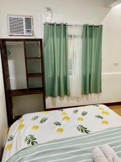 Moalboal Panagsama beach TopBudz Hostel - Moalboal - 5