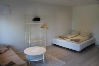 Cozy City Stay Steps from the Beach & Transit - Abbekås - 0