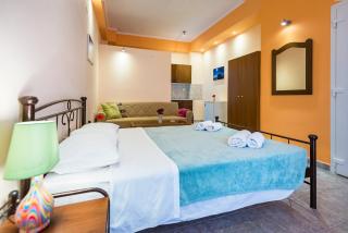 Elefteria Hotel - Agia Marina - 3