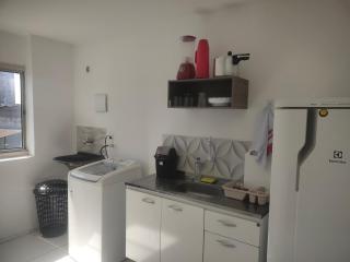Apt Novo com Vista Ampla, 6 Hospedes, Bem Localizado, IPTV, Garagem - Vila Velha - 6