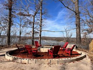 Chaonia Landing Resort Marina & Guide Services - Williamsville - 7