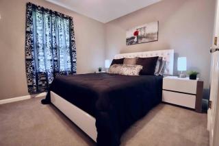 Country Chic- 4 BR Home-Quiet Country Road - 7