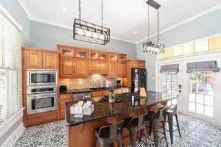 Martin A -Private historic district apt with pool-suite A - Ocala - 6