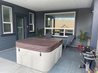 Bedrock Zen Hideaway - Harrison Mills - 7