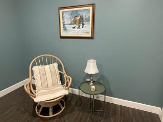 Bedrock Zen Hideaway - Harrison Mills - 5