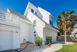 Aqua Dreams - Pet Friendly! Heated Private Pool! - Padre Island - 6