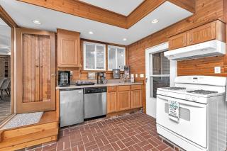 The House on the Hill - Year Round Rental - Augusta - 3