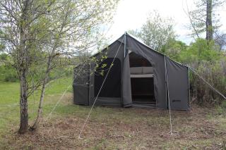 Peaceful Family Retreat with Games and Glamping! - 8