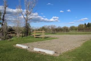 Peaceful Stay with Outdoor Games! - 1