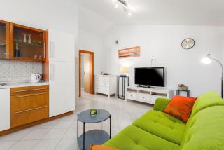 Ferienwohnung Pineta 2 in Strandnähe, ruhige Lage, klimatisiert - Poreč - 9