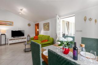 Ferienwohnung Pineta 2 in Strandnähe, ruhige Lage, klimatisiert - Poreč - 3