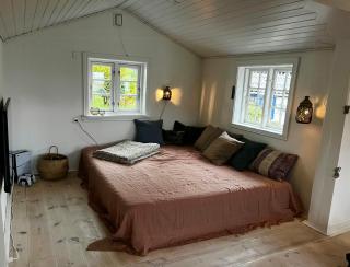 Idyllic Summerhouse On The Cliff With Sea View - Svaneke - 1