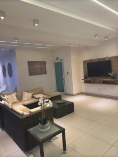 Hermoso apartamento acogedor con piscina a dos minutos de blue mall - Santo Domingo - 8