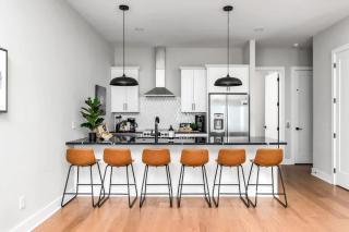 Side-by-Side Homes with Hot Tubs - Sleeps Over 20 Guests - Nashville - 7