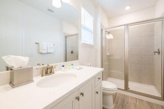 Coral Waves Cottage With Private Pool Near Disney With Margaritaville Resort Island H2O Access - 8040Sh - Orlando - 2