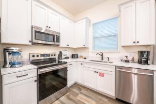 Brilliant Cottage With Private Pool Near Disney With Margaritaville Island H2O Access - 8033St - Orlando - 6