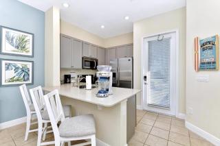 Casa Blanca Cottage With Hot Tub Near Disney With Margaritaville Resort Island H2O Access - 8032Su - Orlando - 6
