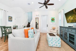 Crystal Cottage Near Disney With Margaritaville Resort Island H2O Access - 8033Ls - Orlando - 6