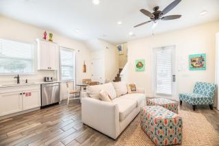 Chat Eau Champagne Cottage With Private Pool Near Disney With Margaritaville Resort Island H2O Access - 8030Kd - Orlando - 3