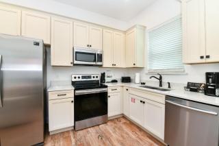 Crystal Cottage Near Disney With Margaritaville Resort & Island H2O Access - 8033Ls - 3