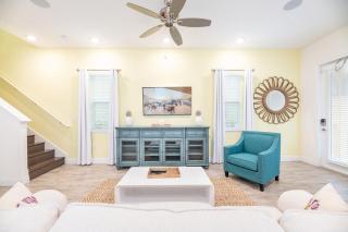 Cozy Peach Cottage Near Disney With Margaritaville Resort Island H2O Access - 8029Dr - Orlando - 5