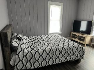 Farmhouse - Kenosha - 1