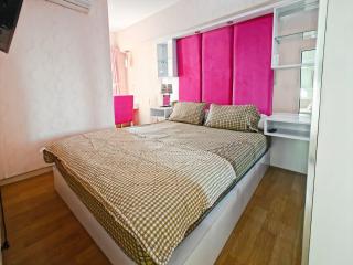 Cozy 2BR Springlake Apt Bekasi with Pool & Gym by 2ndHome - Rawabugel - 6