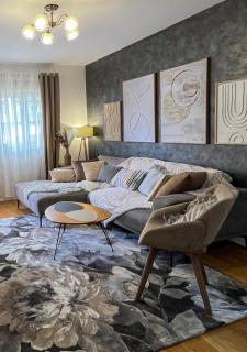 WH - Urban Nest Central Point - 7