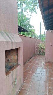 Casa a duas quadras da praia - Balneário Saint Etienne - Matinhos - Matinhos - 2