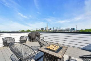 Spacious Nashville Stay - 2 Homes, 15 Guests - 3