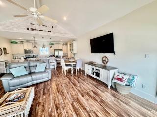 Blissful Breeze at Crystal Beach - Bolivar Peninsula - 4