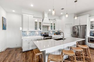 Heated Pool, Hot Tub & Golf, Newly Built, Beach Views - 3