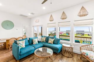 Heated Pool, Hot Tub & Golf, Newly Built, Beach Views - 4