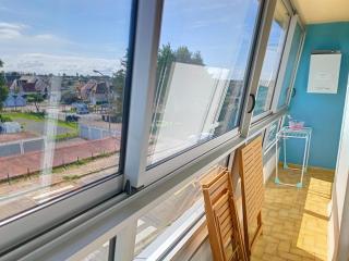 Appartement en Front de Mer avec Parking et WIFI, 4 Couchages - FR-1-746-30 - Courseulles-sur-Mer - 5