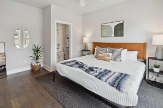 West End Oasis-New Building & Rooftop views - Nashville - 6