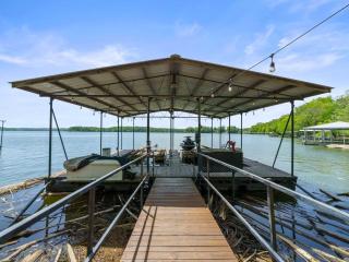 LAKE Views-Dock-FISH-Jacuzzi-Boat Rental service - Cadiz - 8