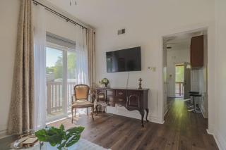 Comfy One Bed Apartment in Forest Park - 8