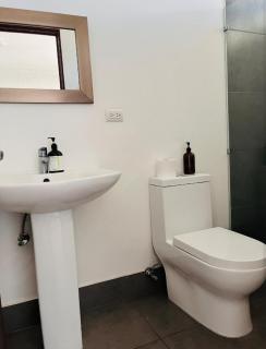 Oak 4A Estudio Privado en Oakland zona 10 - 1