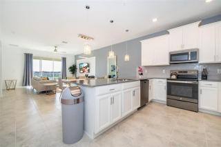 Magical and Elegant Disney-Themed Home in ChampionsGate 15 Min from Disney World - 8