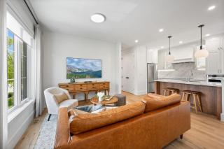 Modern Charm A Luxe 2 Bedroom - Mississauga - 8