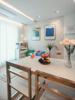 Hongik University Entrance Limited Residence #Hapjeong Station Walk 8 Minutes #New Apartment #WithElbe #YGEnter 1 Minutes #Airport Railroad Taxi 9 Minutes & 5-star Hotel Bed - Seul - 1