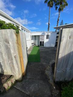 Cosy cottage in Auckland - 1